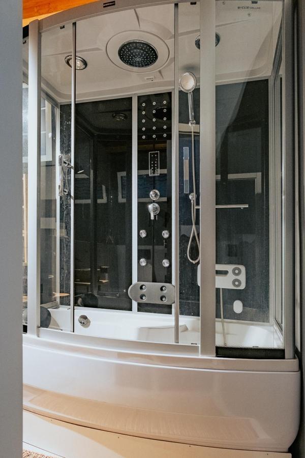 Hostel oder Ferienwohnung 1-16 Personen im BLAUEN HAUS Fehmarn Exterior foto